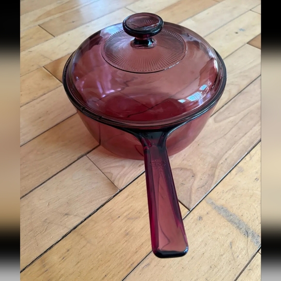 Corning Visions Cranberry Glass 2.5 L Sauce Pan Cookware Purple Plum Vintage Pot - Picture 3 of 9